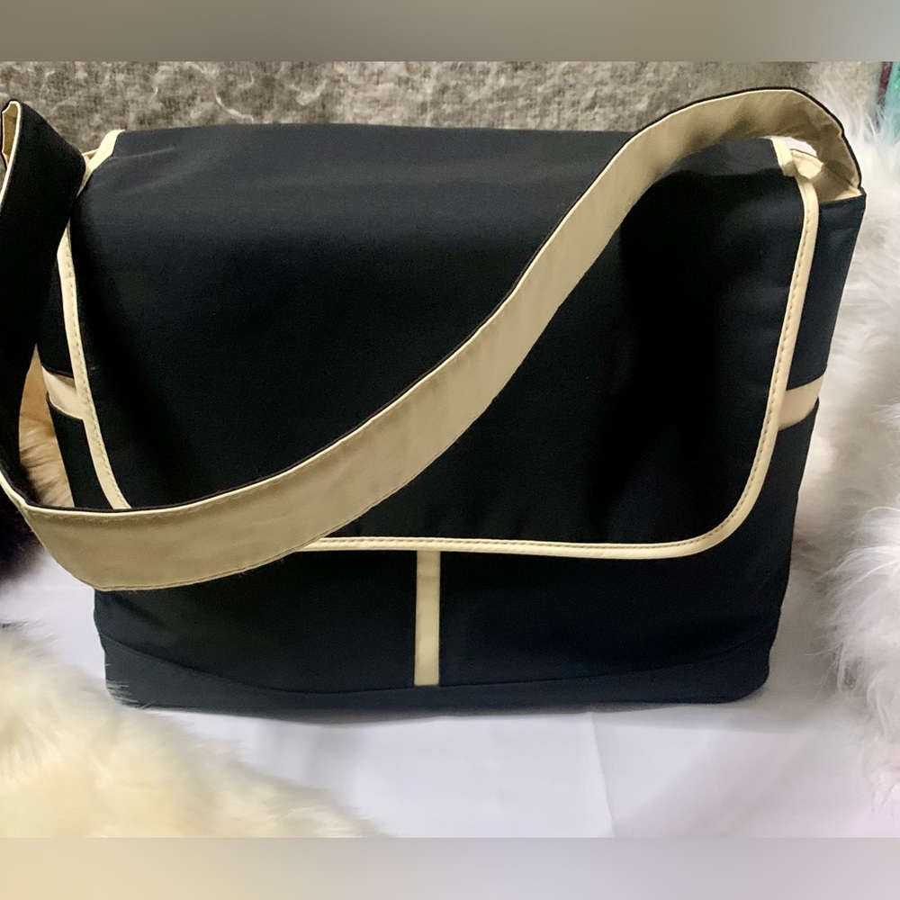🍼👶 FREE BUNDLE Medela Style Tote Baby Bag Travel🍼👶#BBM